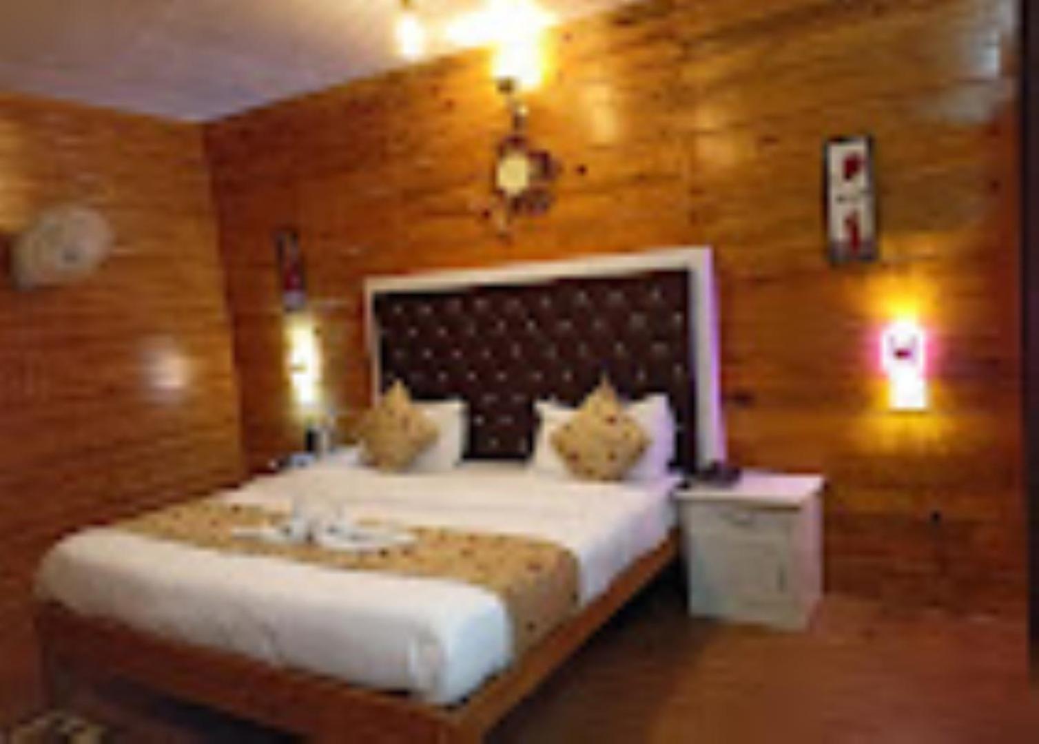 The Village Retreat Resort , Guptkashi Gupta Kāshi Dış mekan fotoğraf