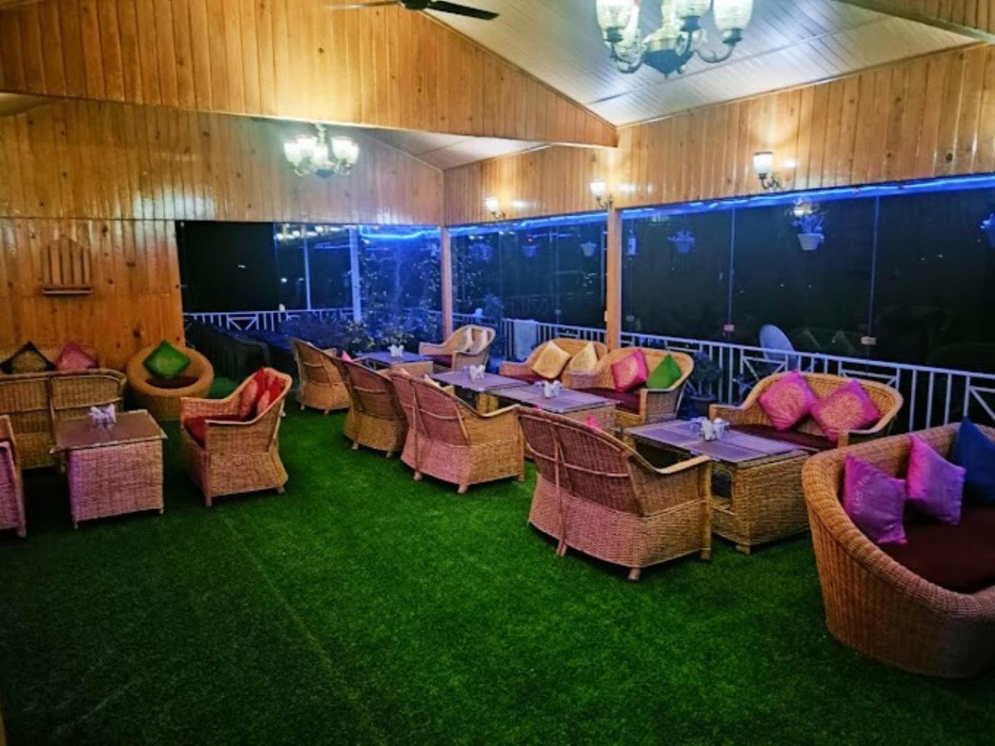 The Village Retreat Resort , Guptkashi Gupta Kāshi Dış mekan fotoğraf