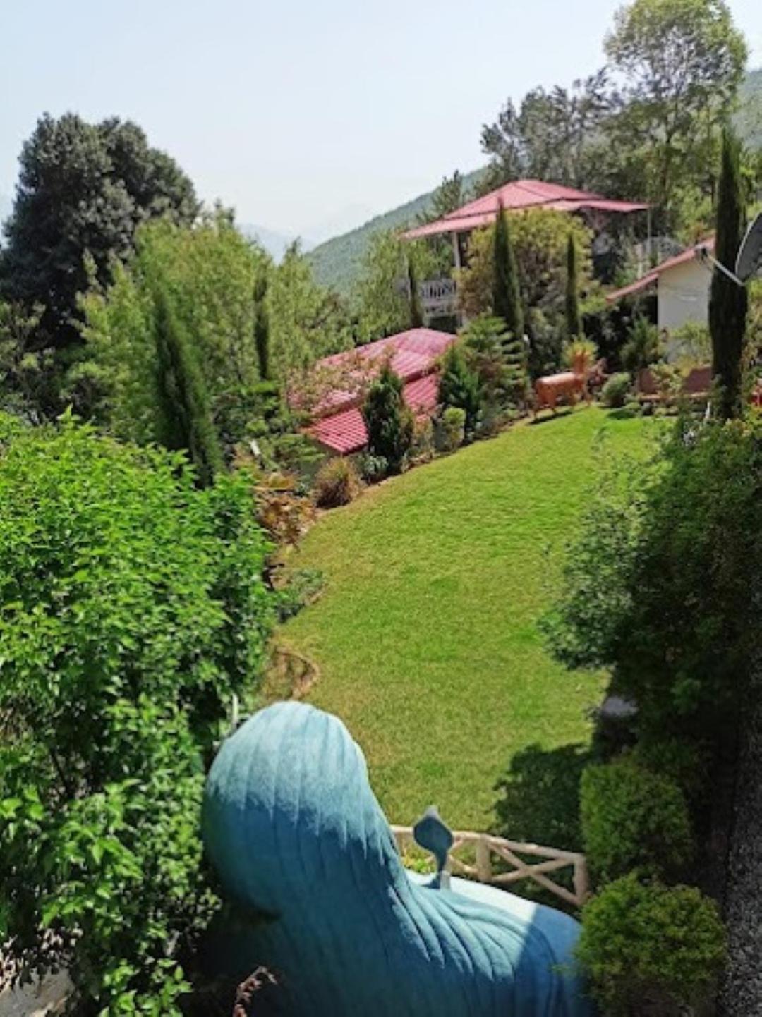 The Village Retreat Resort , Guptkashi Gupta Kāshi Dış mekan fotoğraf